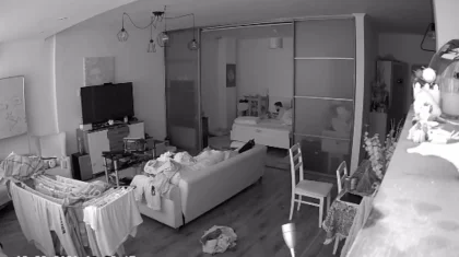 Момент землетрясения в Алматы попал на видео с камеры в квартире