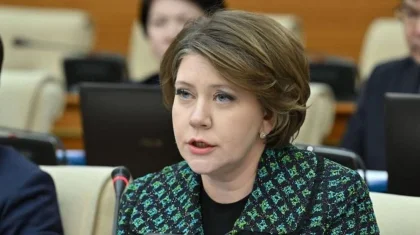 Депутат партии «Әділет» Татьяна Савельева сложила полномочия