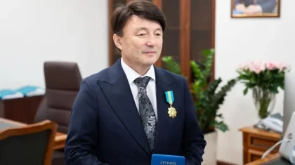 Отец Димаша Кудайбергена предложил переименовать уроки казахского языка