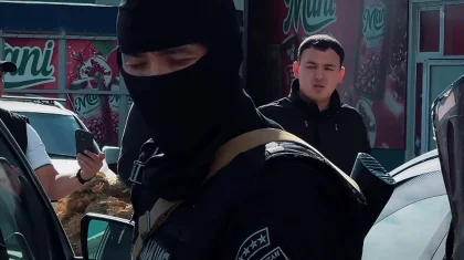 Требовали вернуть 10 млн теңге за протухшее мясо и грозили сжечь фуру двое жителей Шымкента