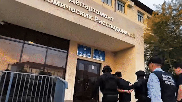 Вывод 200 млрд тенге: в афере с пенсионными средствами участвовали 42 стоматологии