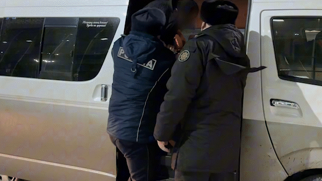 Организатора онлайн-казино на 3,1 млрд тенге доставили в Казахстан из Грузии (ВИДЕО)